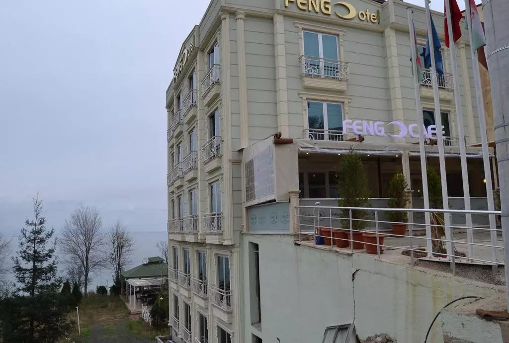 274749Fengo Hotel & Spa_Trabzon_shabavizparvaz_03.jpg